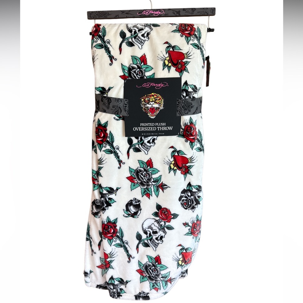 ED HARDY White Tattoo Printed Oversized Plush Throw Blanket